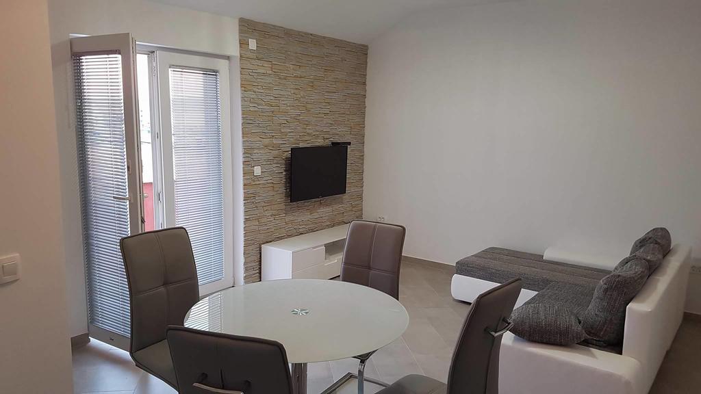 Apartments Roko Kolinda Бибинье Экстерьер фото