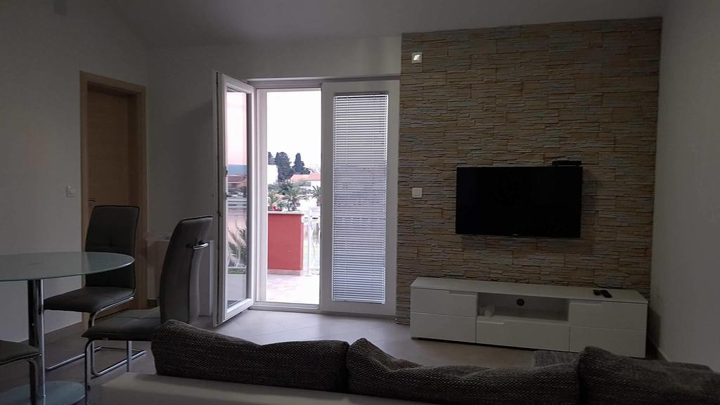 Apartments Roko Kolinda Бибинье Экстерьер фото